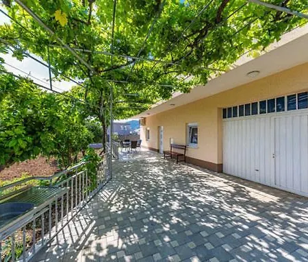Oasis Apartment *